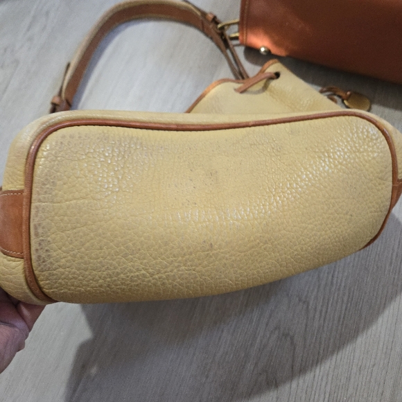 Vintage Dooney & Bourke Leather Bags Purses, BUNDLE OF 2 - Picture 4 of 16